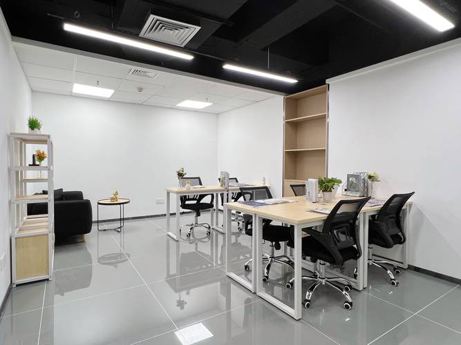 科技赋能，创富港引领创业服务革新——开启智能办公新时代